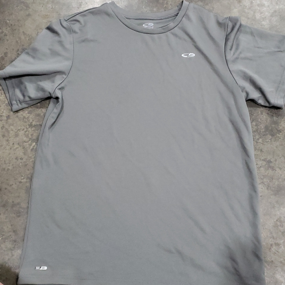 Athletic shirt